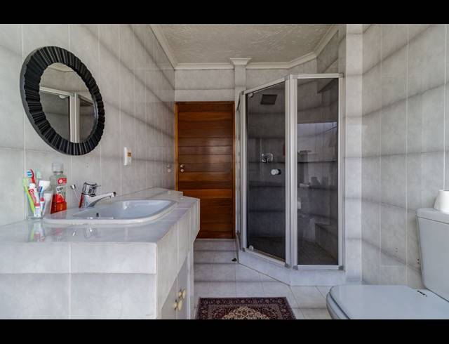 4 BEDROOM HOUSE FOR SALE IN LENASIA SOUTH
